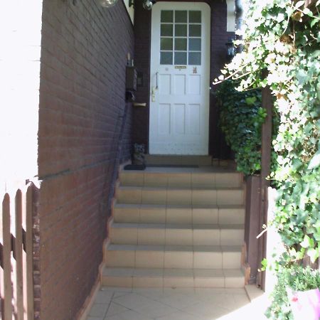 Lovely Apartment 2 Et Inkl Parkplatz Nach Verfuegbarkeit Έσσεν Εξωτερικό φωτογραφία