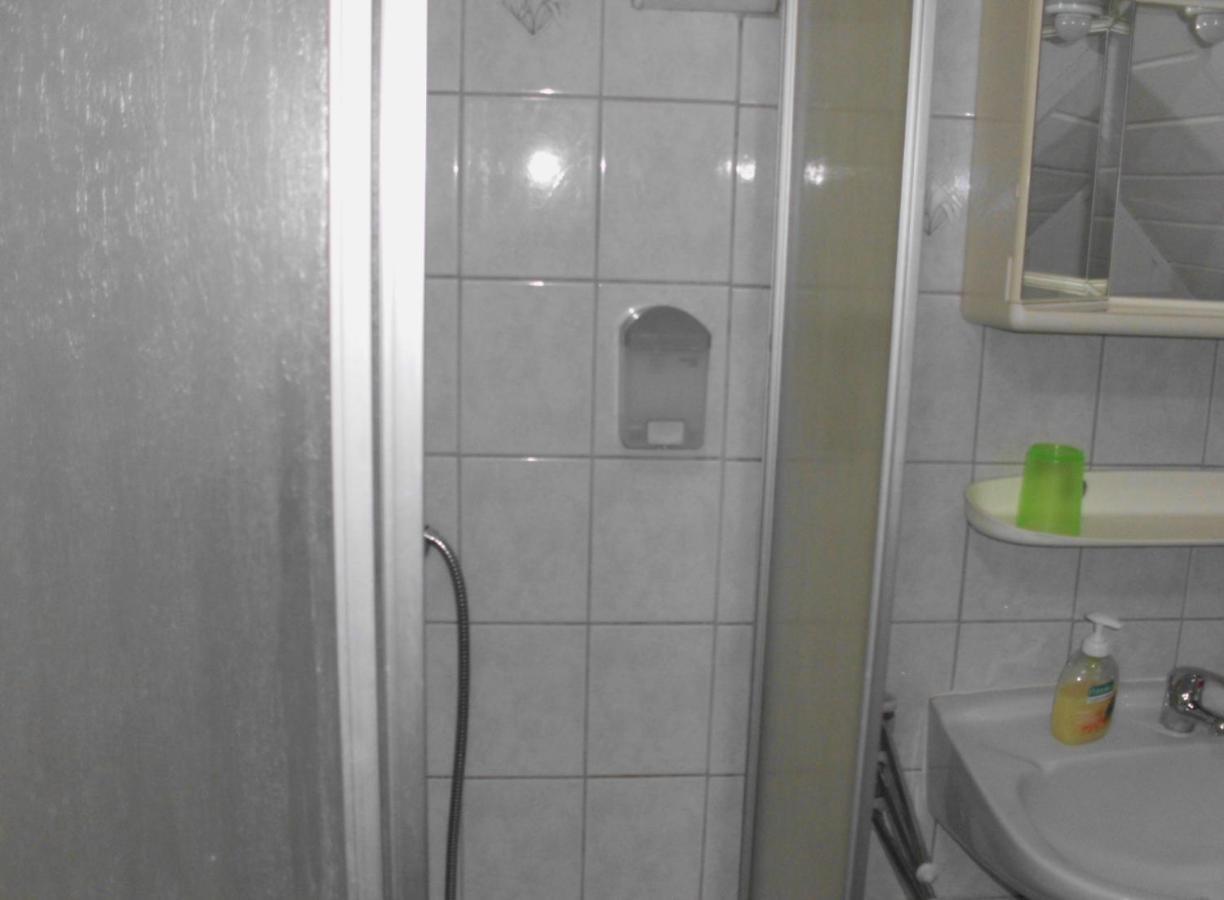 Lovely Apartment 2 Et Inkl Parkplatz Nach Verfuegbarkeit Έσσεν Εξωτερικό φωτογραφία