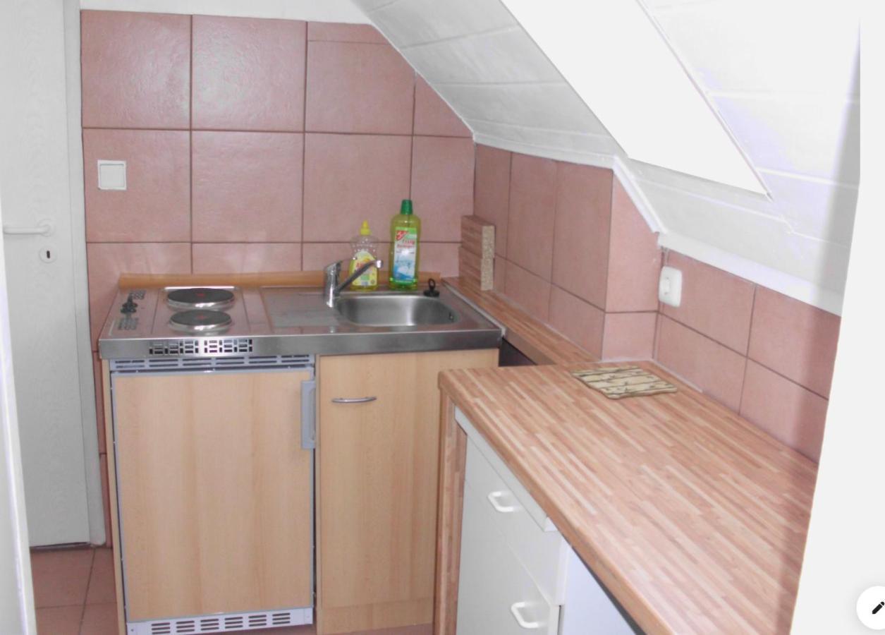 Lovely Apartment 2 Et Inkl Parkplatz Nach Verfuegbarkeit Έσσεν Εξωτερικό φωτογραφία